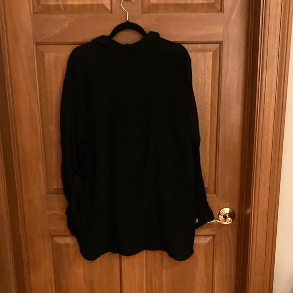 Como Vintage Black Button-Up Blouse - Picture 5 of 5